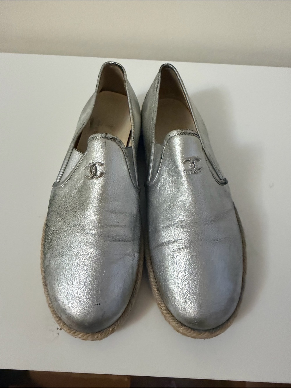 CHANEL Silver Metallic Leather Espadrille Mules
